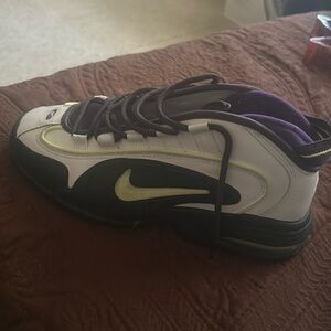 Only wore them 1 time